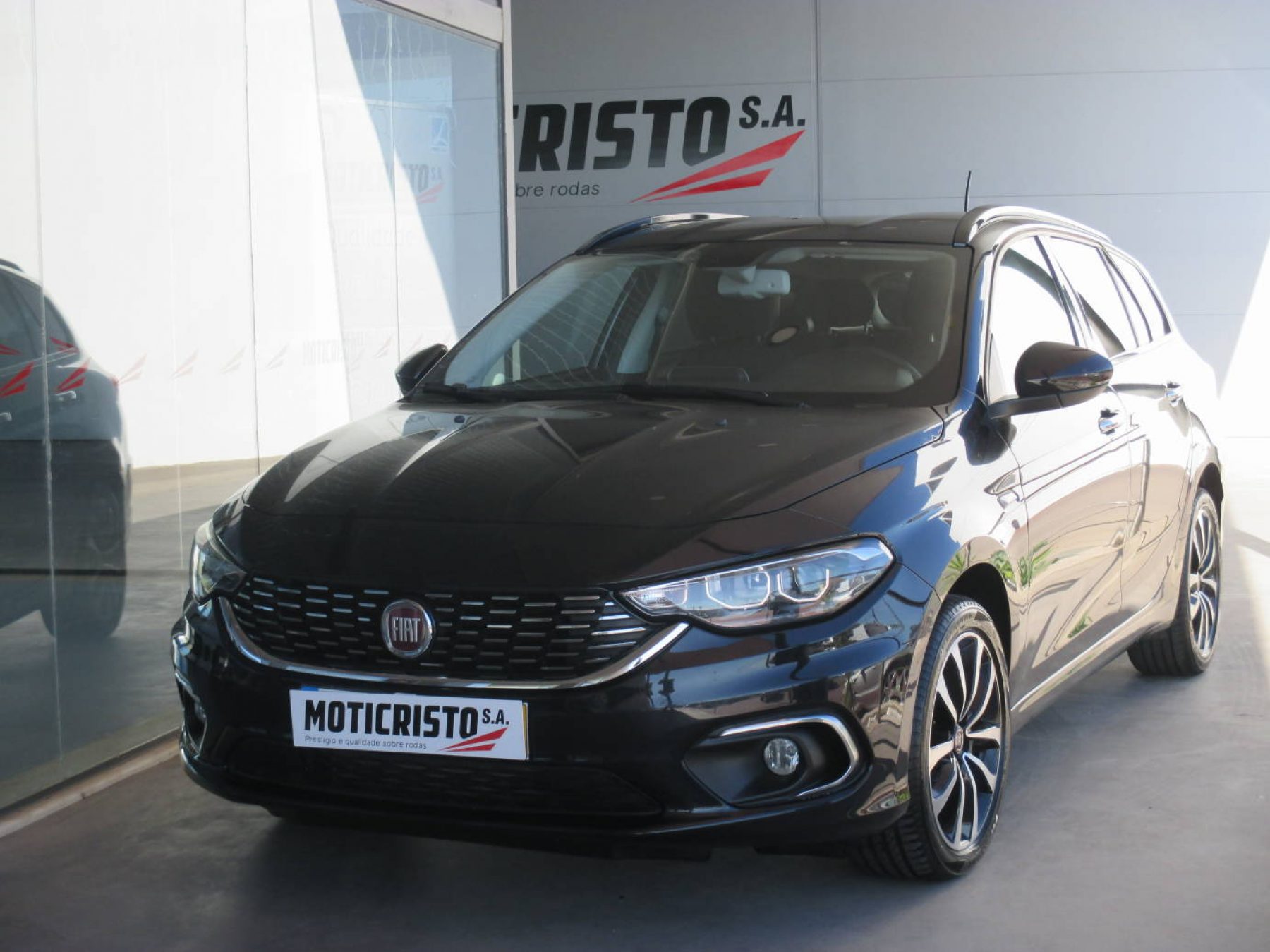 IMG_6774-1800x0-c-default