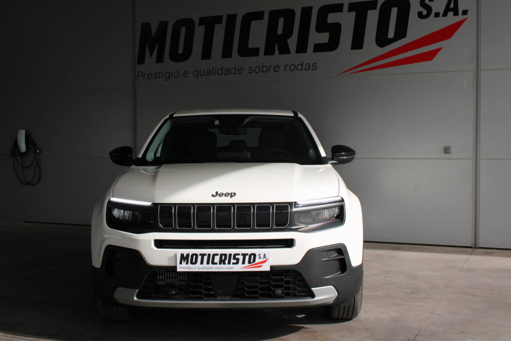 Jeep Avenger Tce Altitude 1.2 Tg — 1