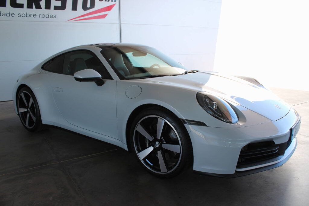 Porsche 911 (992) Carrera — 1