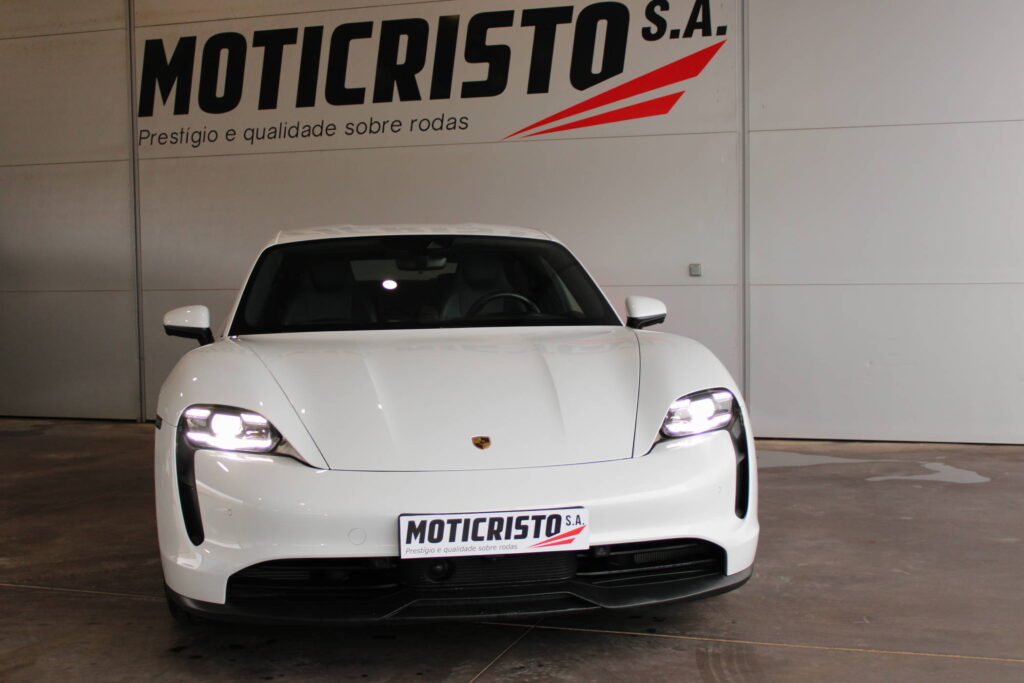 Porsche Taycan 4S Performance Plus — 1