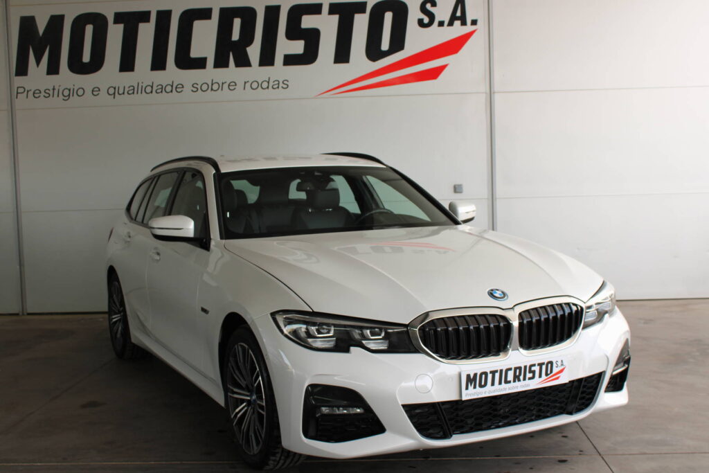 BMW 330 E Touring Pack M — 1