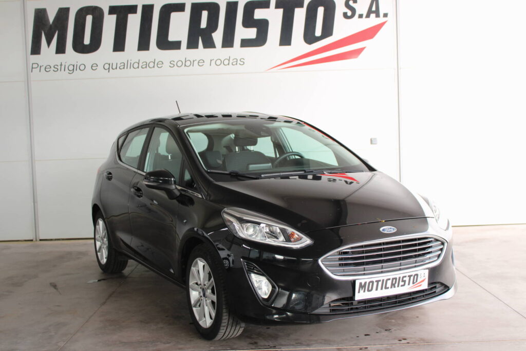 Ford Fiesta 1.5 Tdci Titanium — 1