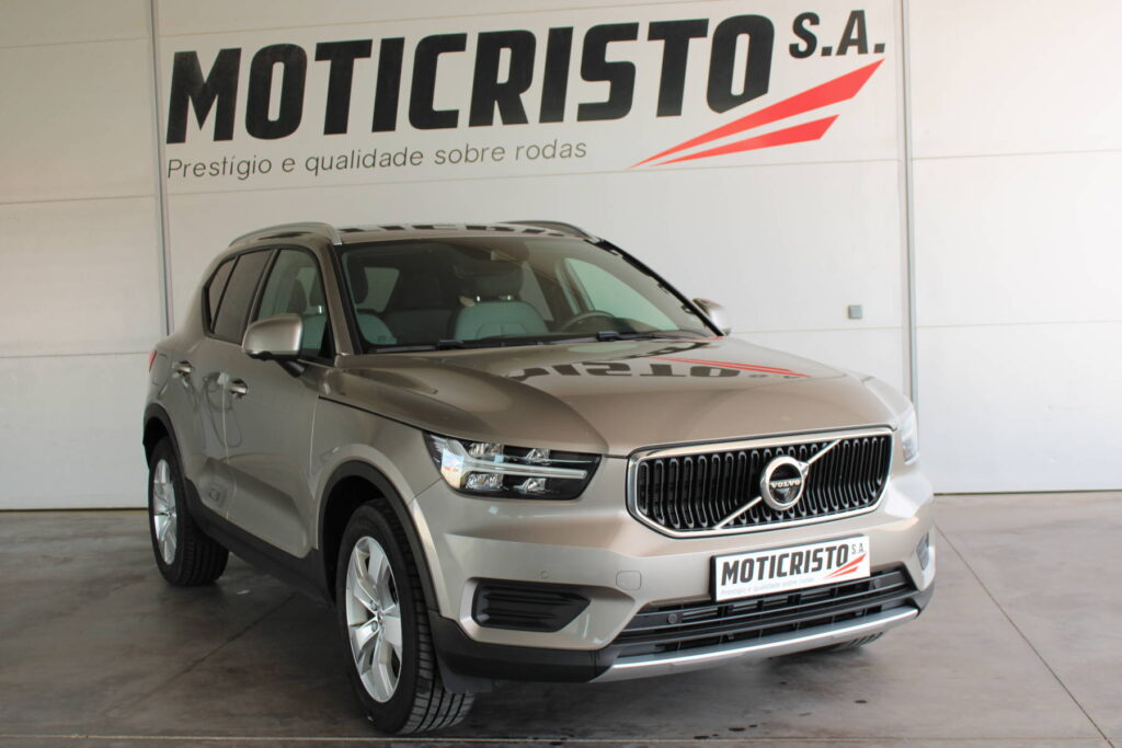 Volvo Xc 40 1.5 Core T2 Auto — 1
