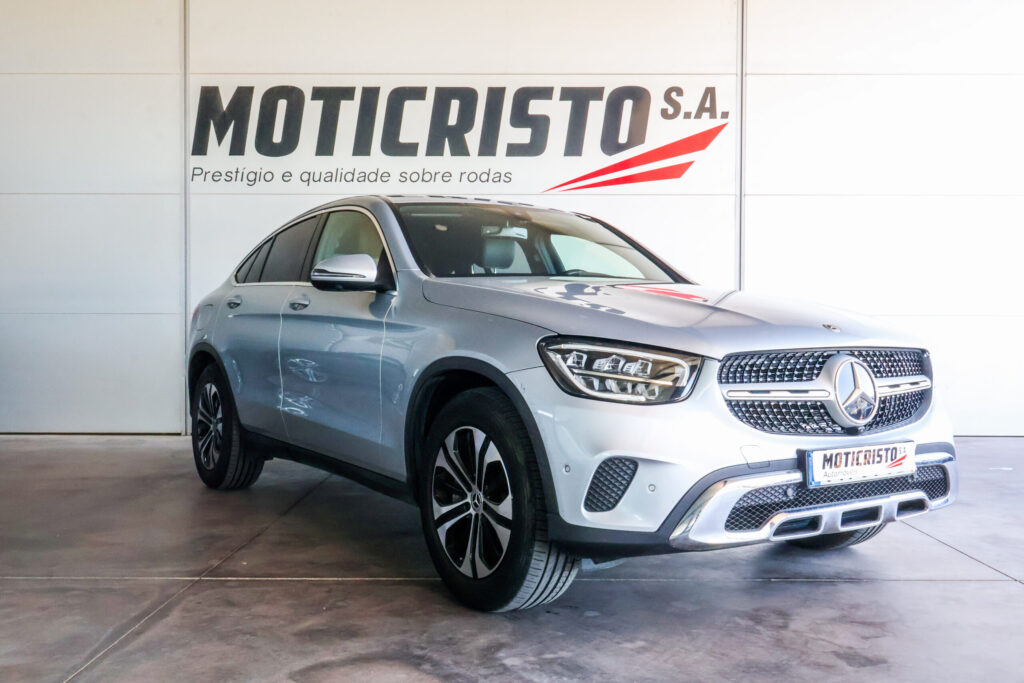 Mercedes Glc 300 De Coupe 4 Matic — 1