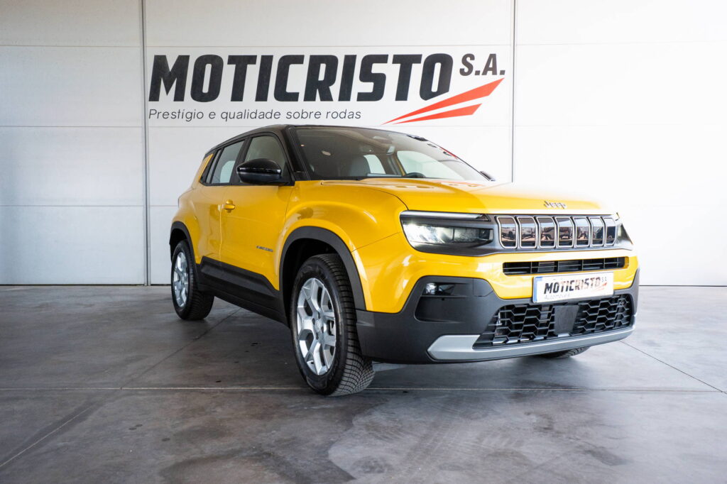 Jeep Avenger 1.2 E-Hibrido Altitude — 1