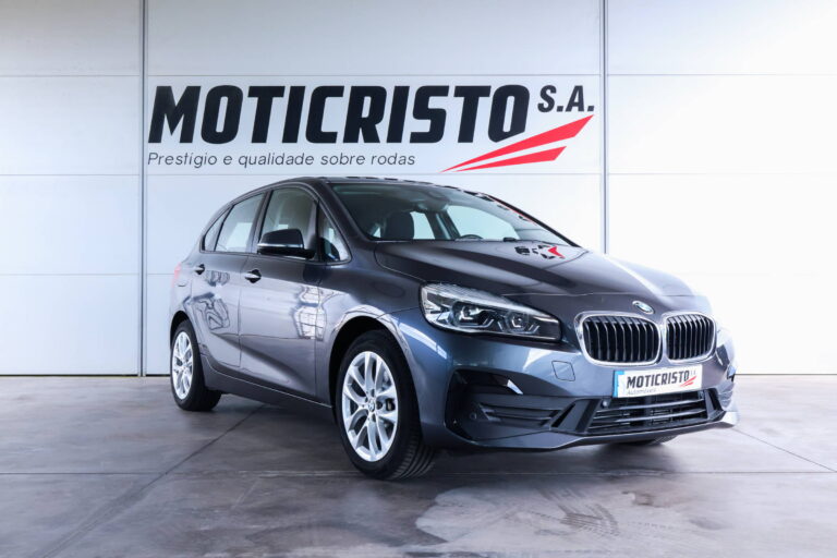 BMW 225I Xe X-Drive Active Tourer