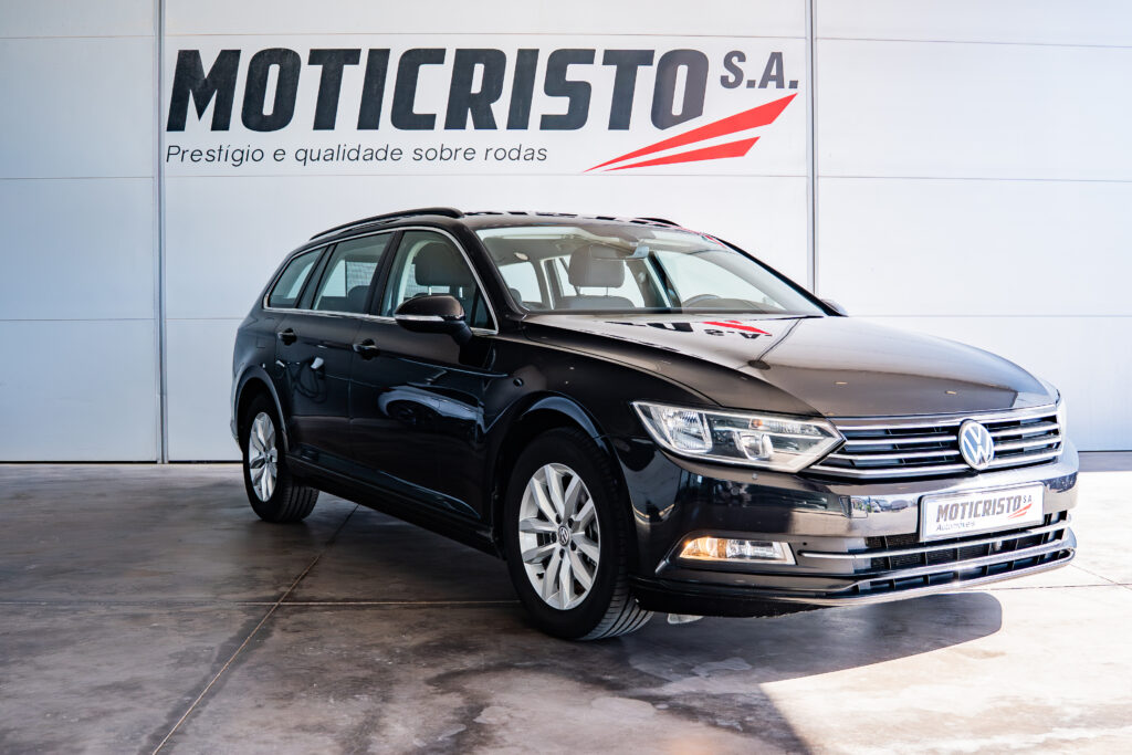 Volkswagen Passat Variant 1.6 tdi Trendline — 1