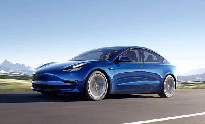 Tesla Model 3 LONGE RANGE DUAL MOTOR