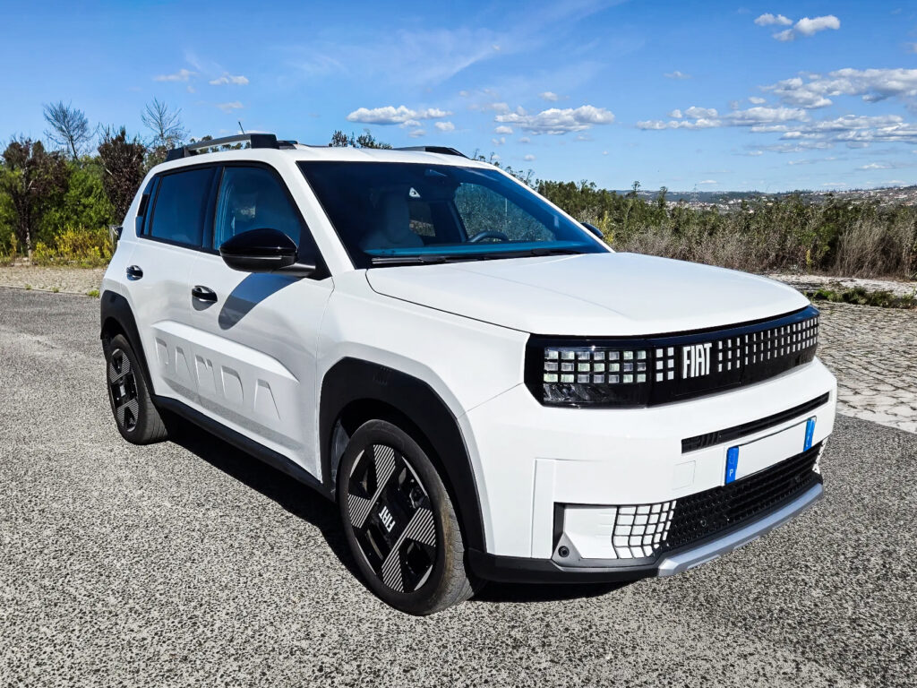 Fiat GRANDE PANDA 44 KWH — 1